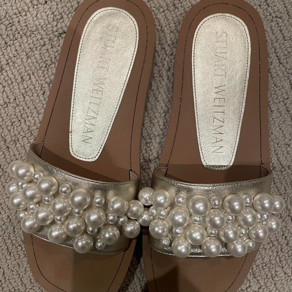 Worn Once Stuart Weitzman Goldie Slides in Gold - Picture 3 of 5